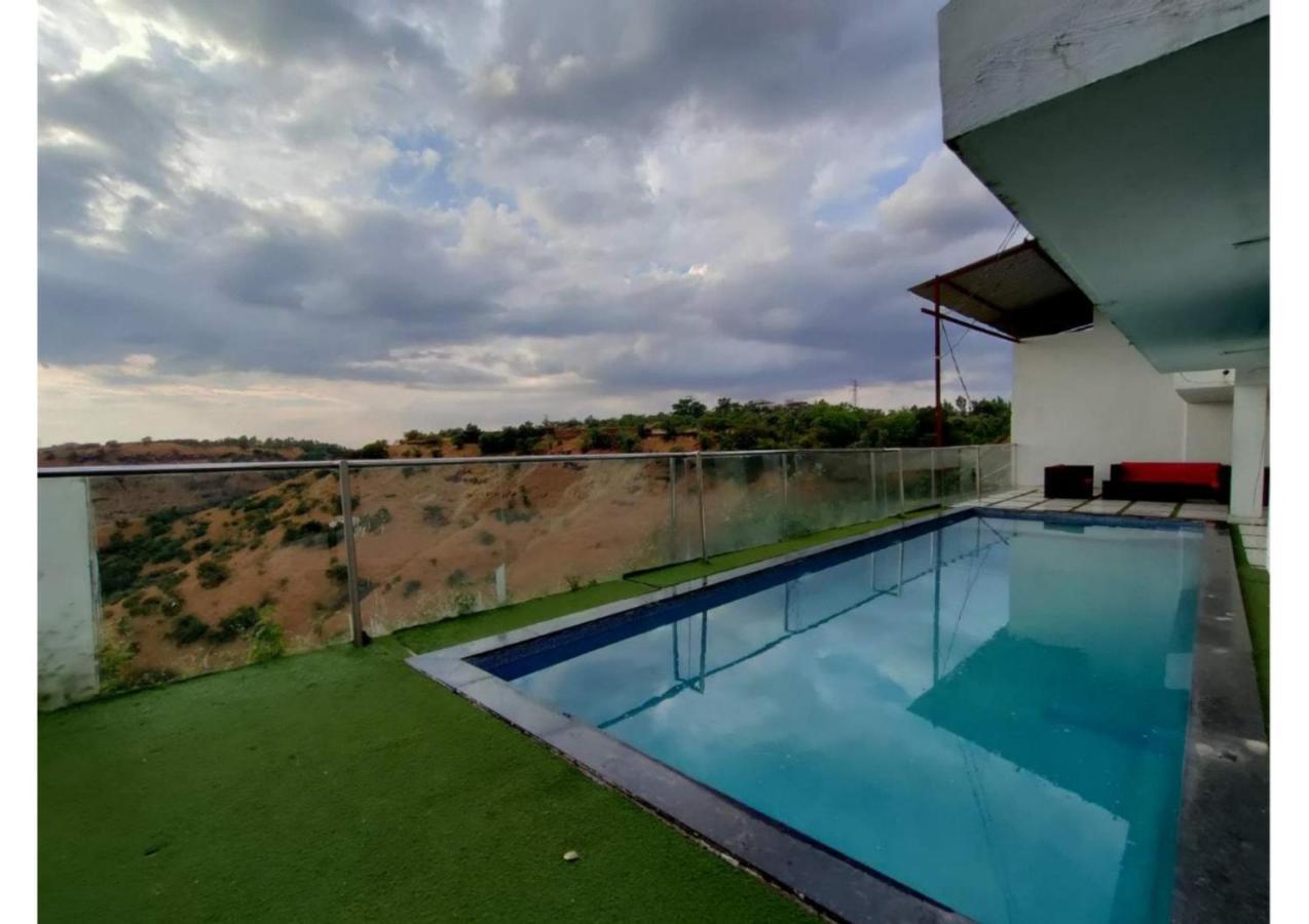 Air Infinity Casa Pool 5Bhk Villa Igatpuri Esterno foto